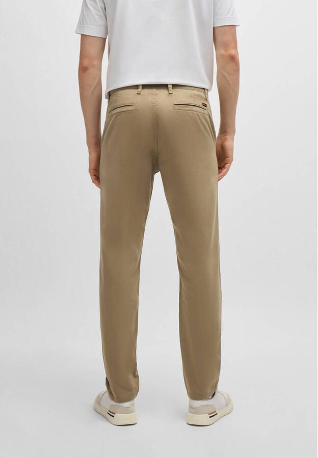 Boss Orange Chino TAPERED met boss-logo aan de achterkant