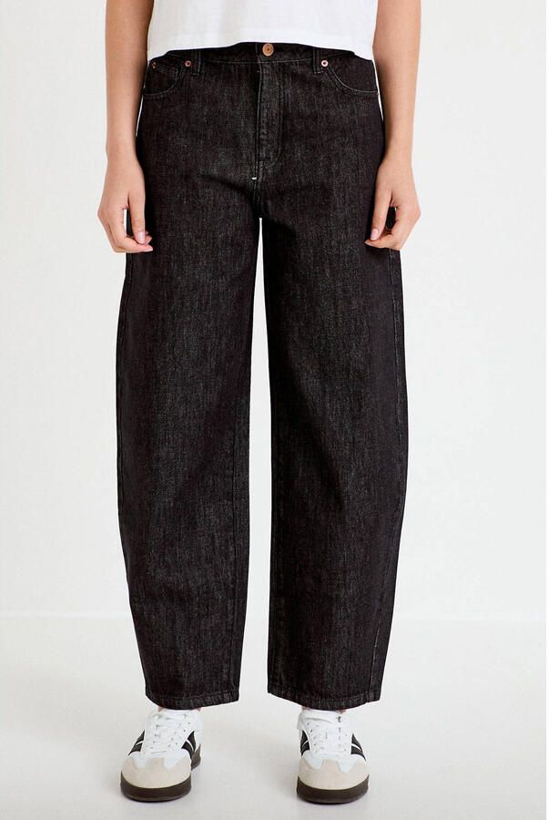 Cache barrel jeans zwart