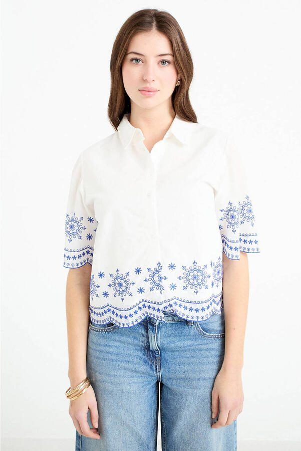 Cache blouse broderie ecru