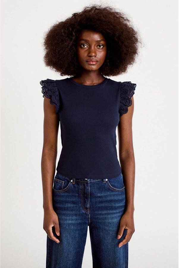 Cache mouwloze top broderie