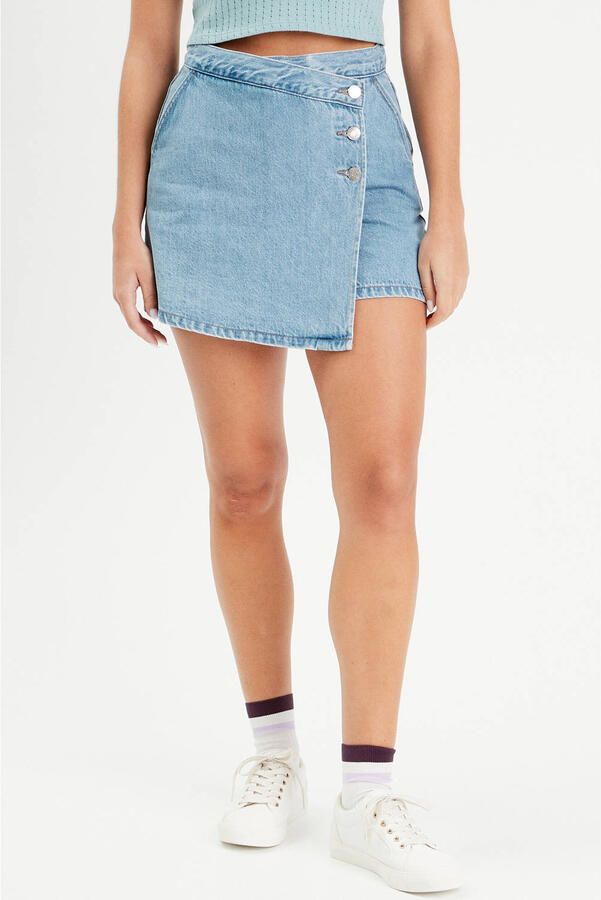 Cache skort light blue