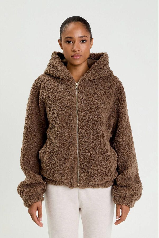 Cache teddy jas bruin