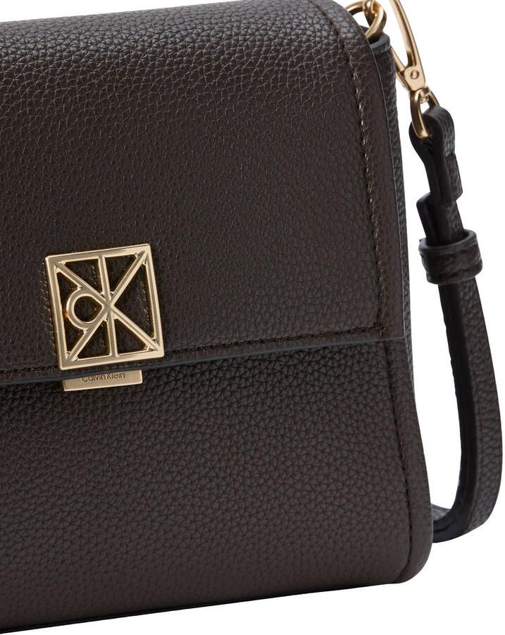 Calvin Klein crossbody tas Emblem donkerbruin - Foto 2