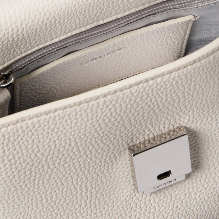 Calvin Klein Jeans Tas EMBLEM HW PEBBLE CROSSBODY 20 LV04F3511G - Foto 2
