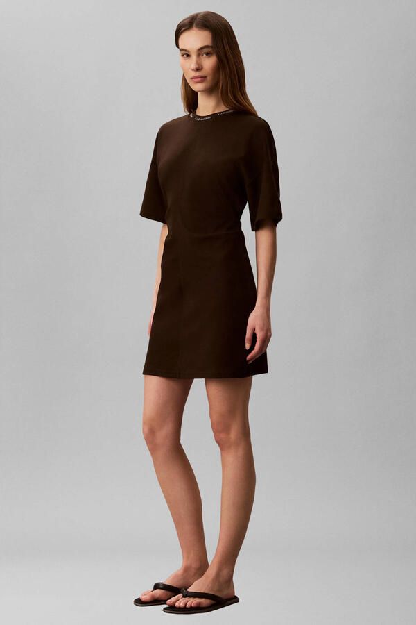 CALVIN KLEIN JEANS mini jurk donkerbruin - Foto 3