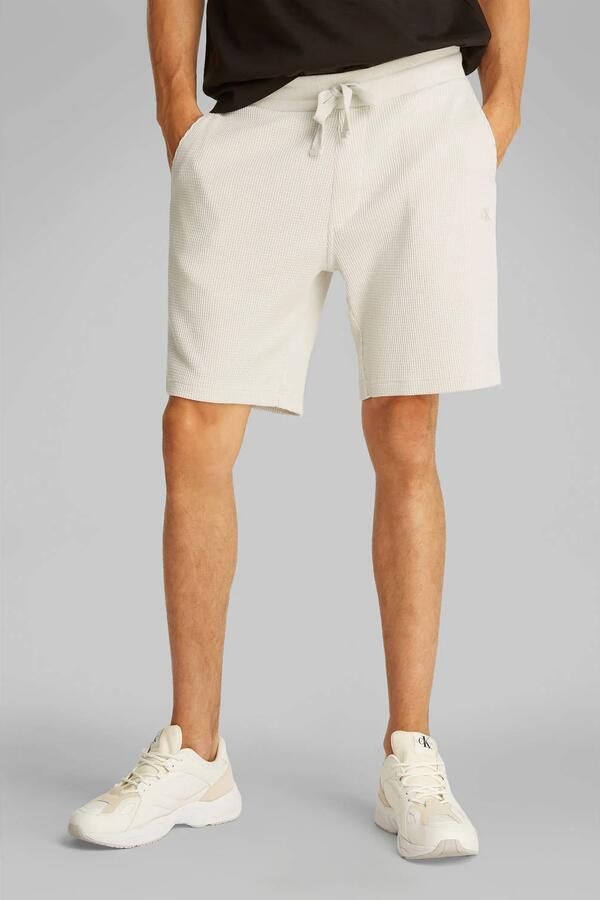 Calvin Klein Jeans Korte regular fit broek met structuurmotief - Foto 3