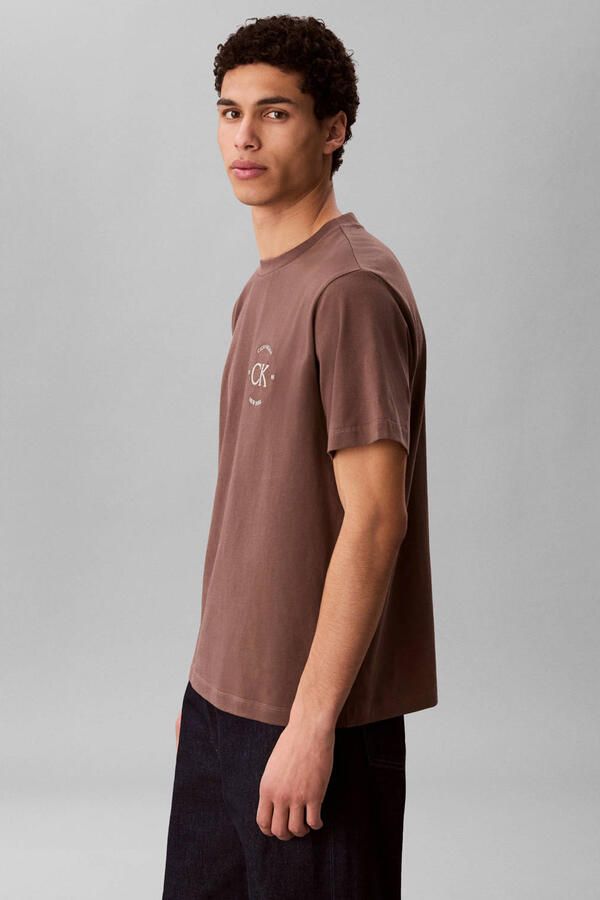 CALVIN KLEIN JEANS relaxed T-shirt met backprint bruin - Foto 3