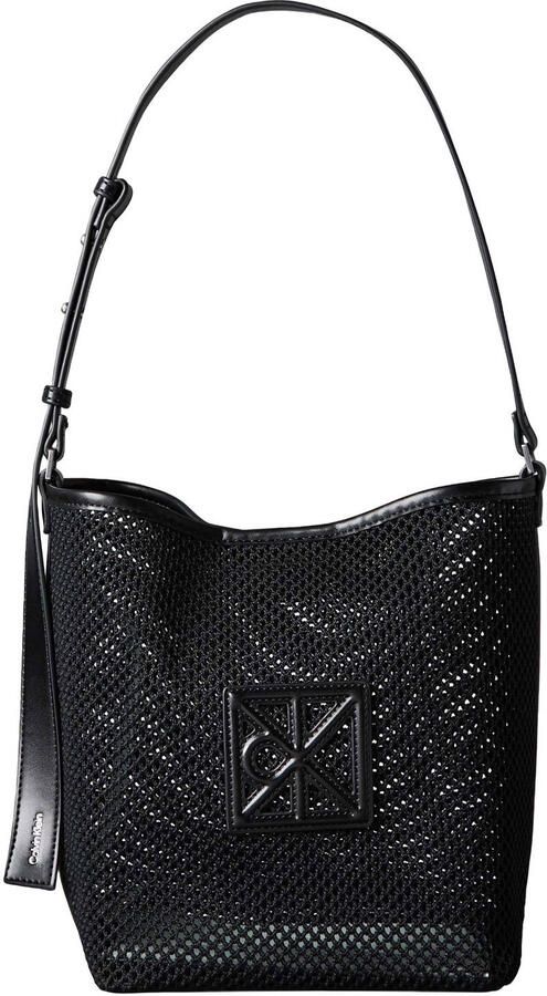 Calvin Klein mesh crossbody tas Emblem zwart