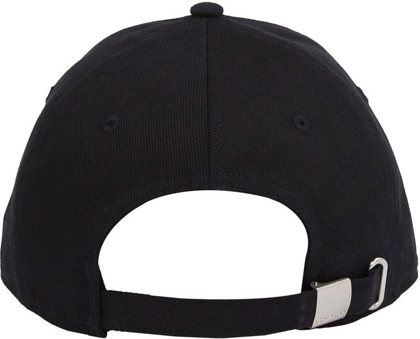 Calvin Klein Jeans Pet