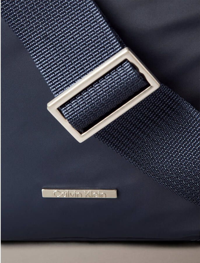 Calvin Klein Jeans Schoudertas SLEEK NYLON REPORTER LV04D3176G