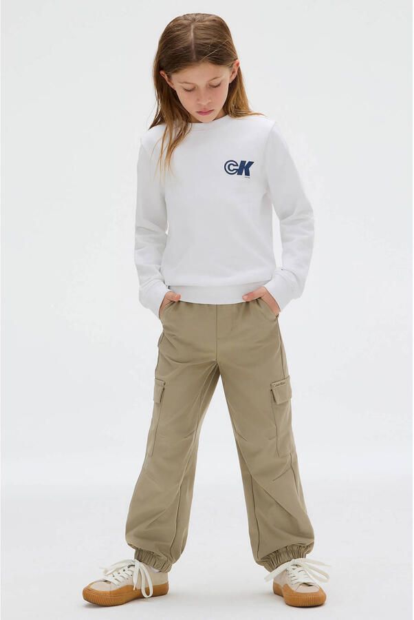 Calvin Klein sweater wit