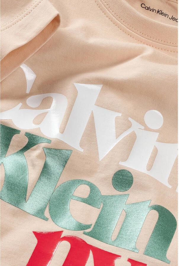 Calvin Klein T-shirt PEARL SIGNATURE NYC REGULAR TEE voor kinderen tot 16 jaar met grote print