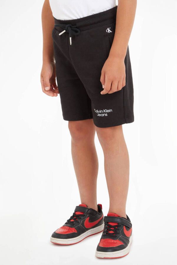 Calvin Klein slim fit short met biologisch katoen zwart Korte broek Jongens Stretchkatoen 164