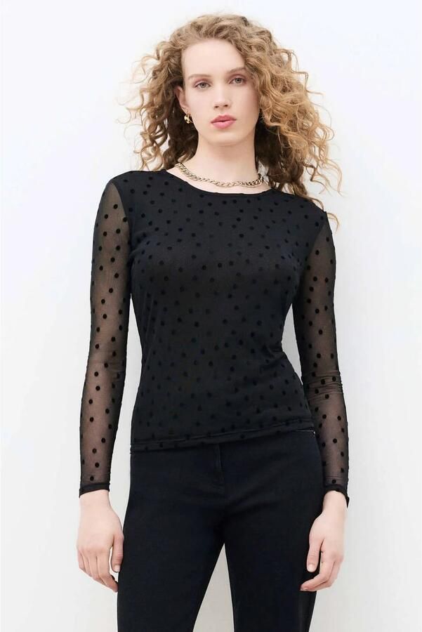 Caroll semi-transparante top met stippen zwart
