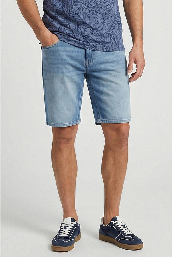 Cars regular short light blue denim