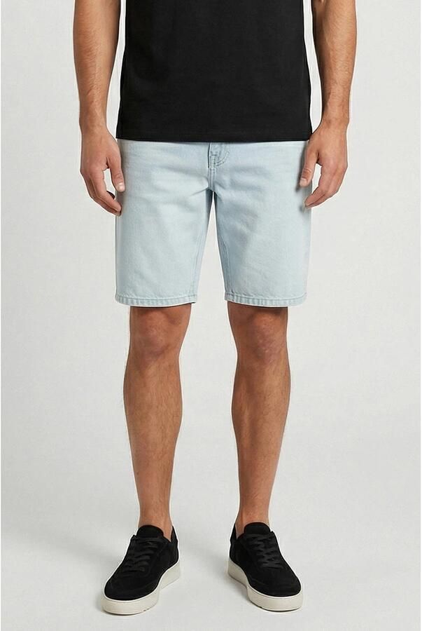 Cars regular short light blue denim