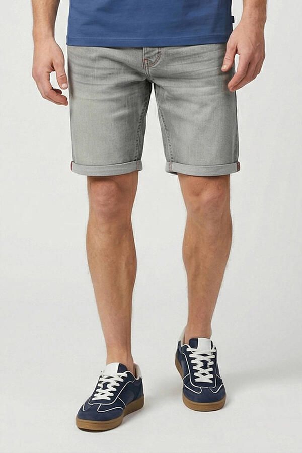Cars slim short grey denim