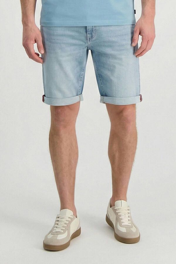 Cars slim short light blue denim