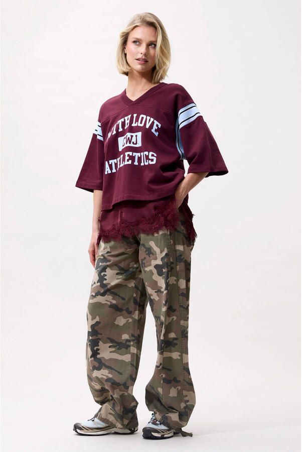CATWALK JUNKIE Dames Tops & T-shirts Sporty Graphic Short Sleeve Sweater Bordeaux - Foto 6