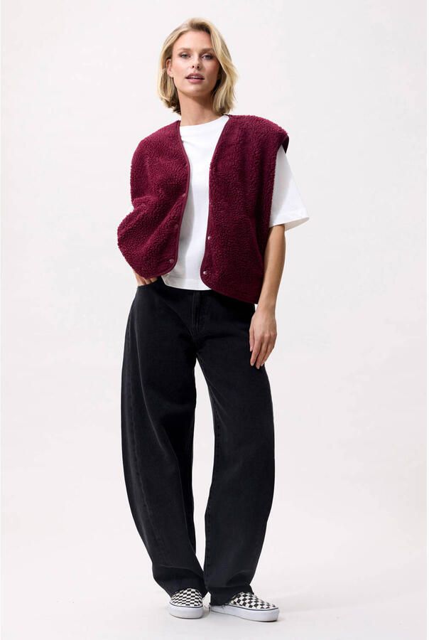 Catwalk Junkie rechtvallend teddy gilet donkerrood - Foto 2