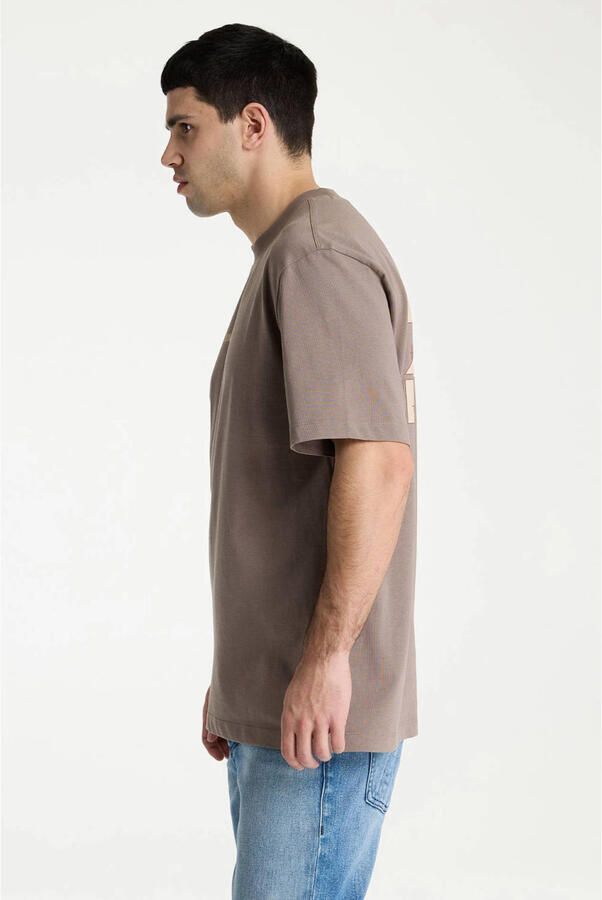 CHASIN' oversized T-shirt met backprint driftwood - Foto 6