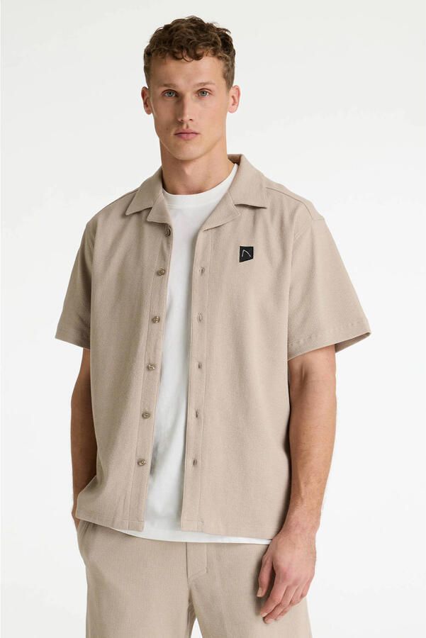 CHASIN' regular casual overhemd met textuur beige