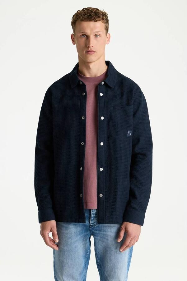 CHASIN' regular fit overshirt met wafelstructuur donkerblauw