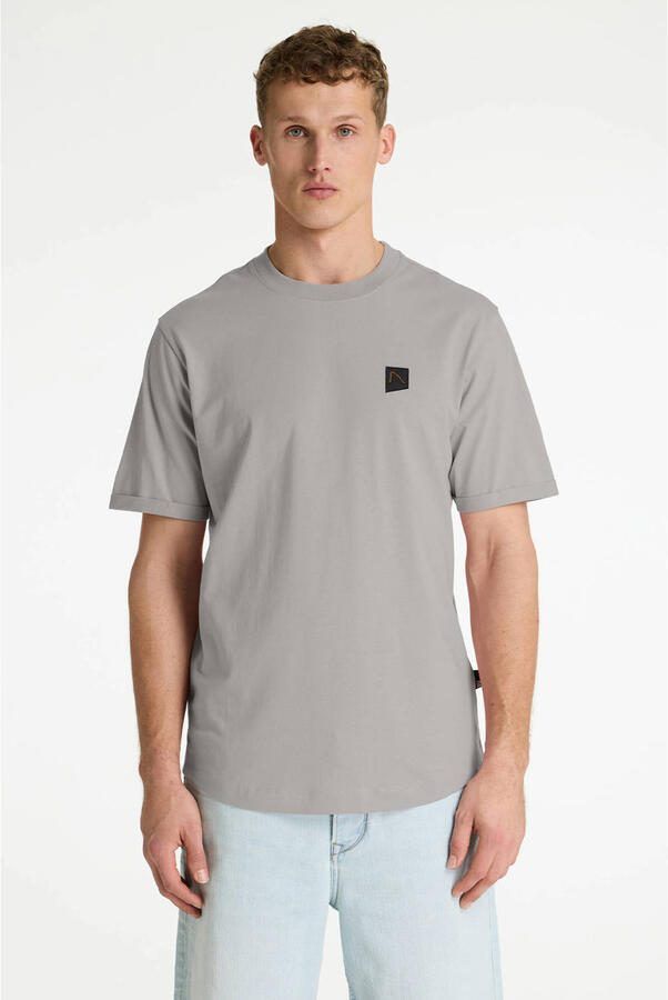 CHASIN' regular T-shirt grijs
