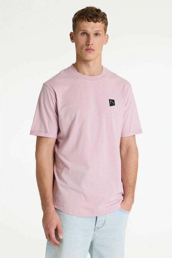 CHASIN' regular T-shirt roze