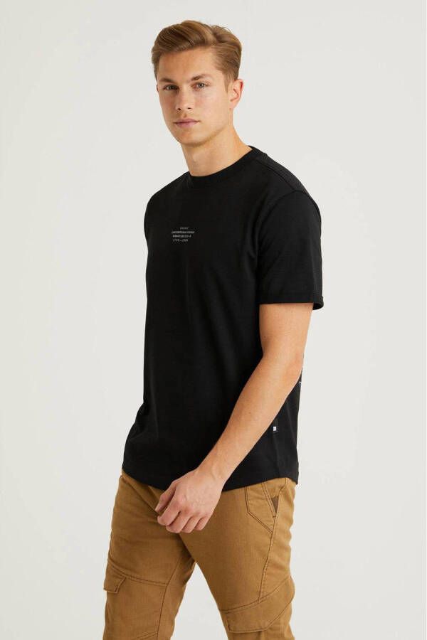 CHASIN' regular fit T-shirt Gibbs met backprint black