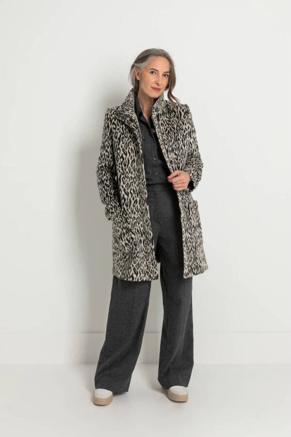 Claudia Sträter Maura by Claudia Strater coat met wol en dierenprint zwart grijs