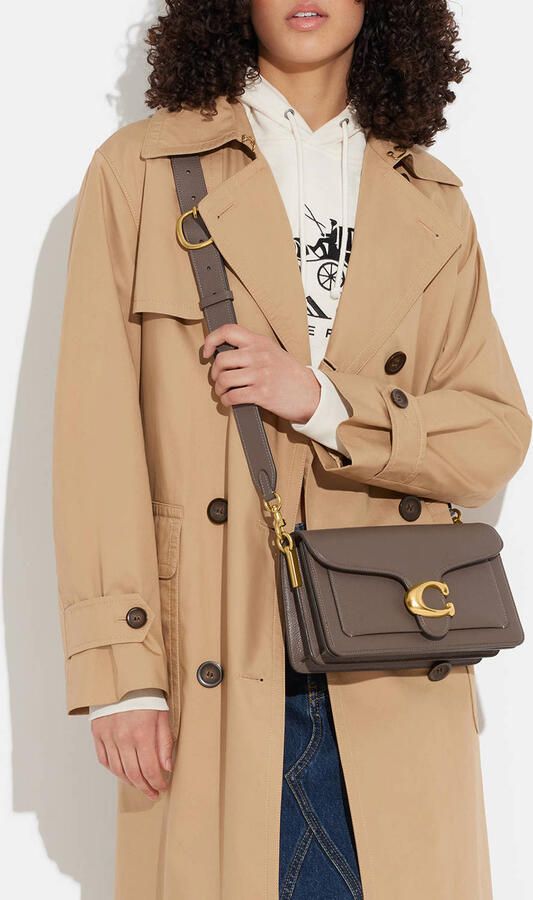 Coach Crossbody bags Polished Pebble Leather Tabby Shoulder Bag 26 Refr in taupe - Foto 2