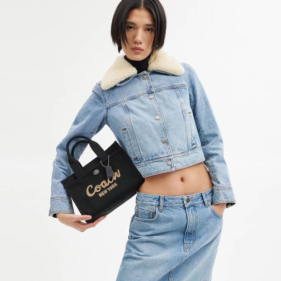 Coach Shoppers & Totes Cargo Tote 26 in zwart - Foto 2