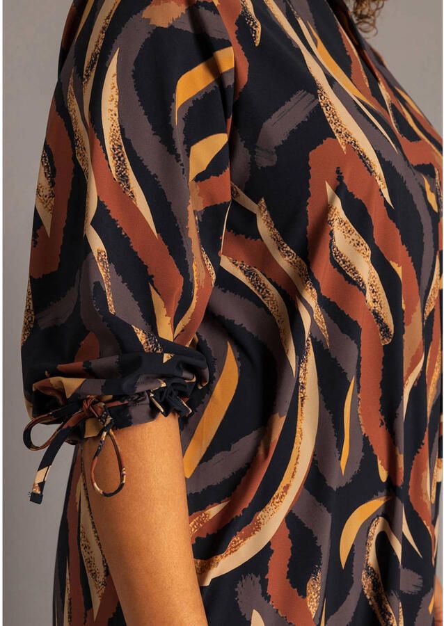 Colletta Plus Size jurk met col en print zwart oranje - Foto 2