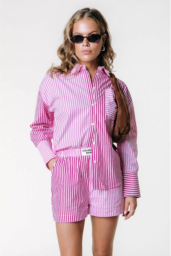 Colourful Rebel regular waist gestreepte casual short roze