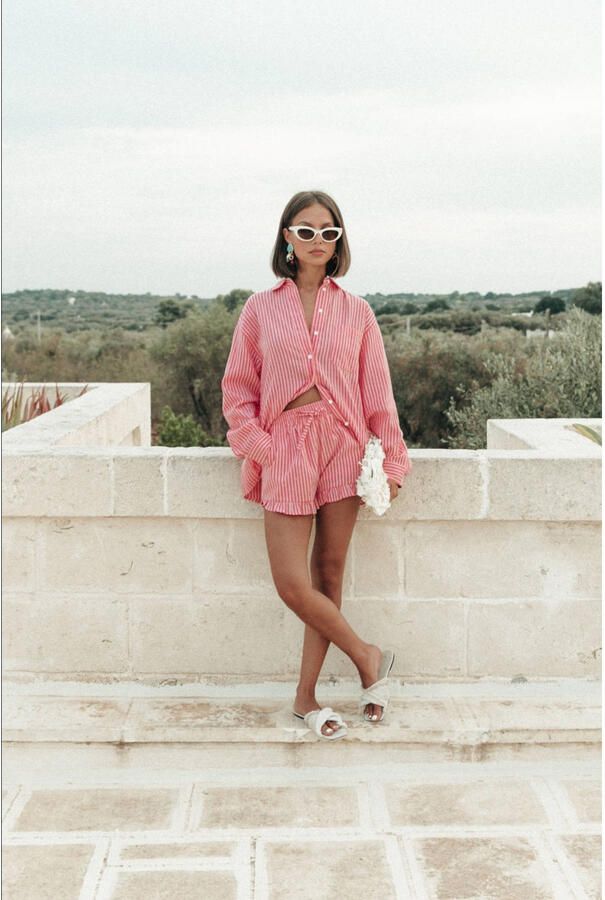 COLOURFUL REBEL Dames Broeken Sensa Striped Ruffle Short Beige