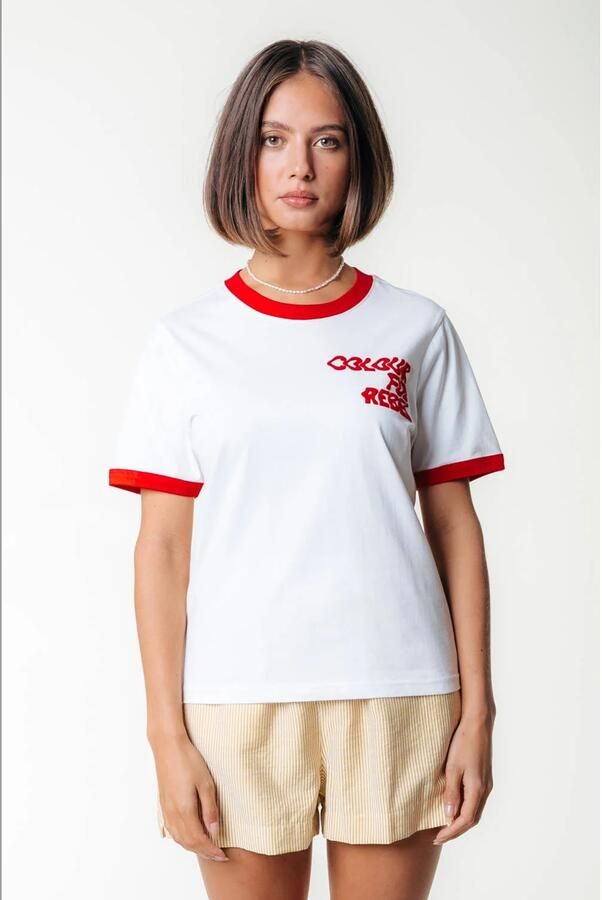 COLOURFUL REBEL Dames Tops & T-shirts Logo Wave Ringer Boxy Tee Rood - Foto 7