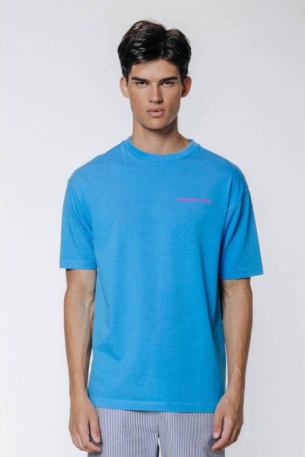 Colourful Rebel T-shirt Future met backprint van biologisch katoen soft blue