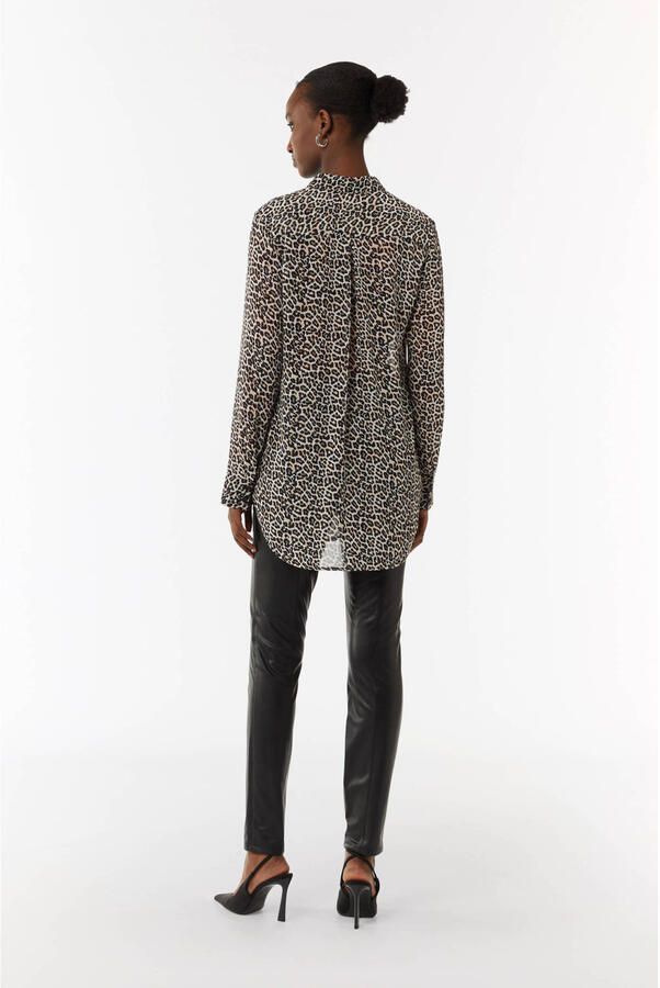 Comma blouse met panterprint en ruches beige zwart - Foto 2