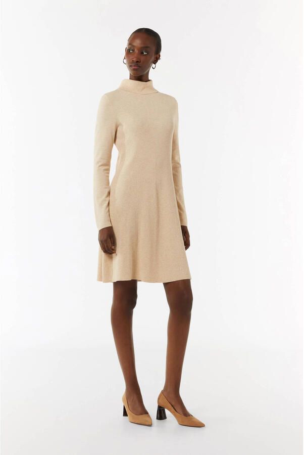 Comma Gebreide jurk met ribstructuur