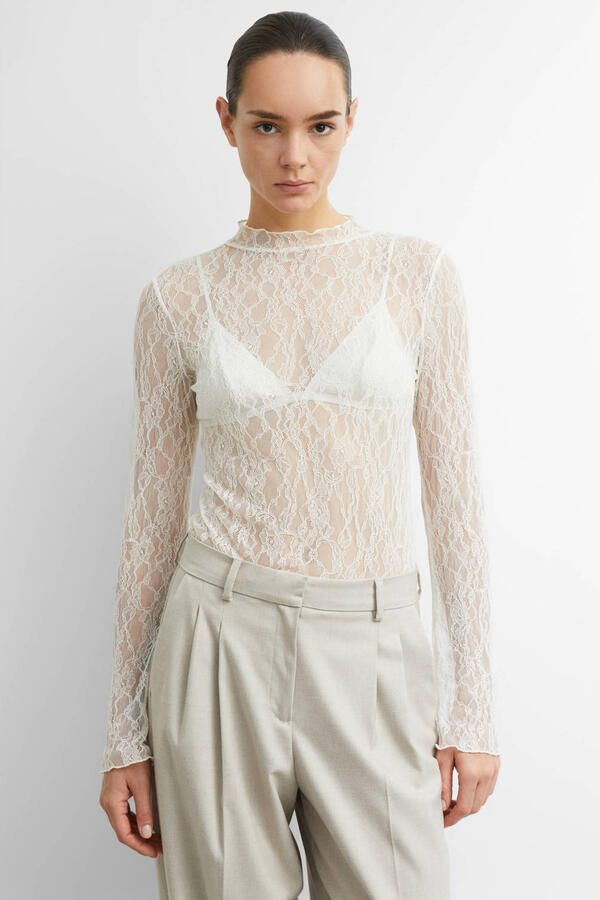 Comma slim fit blouse in kantlook