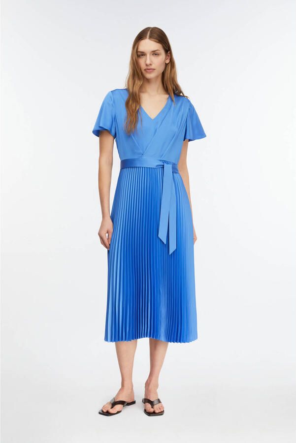 Comma satijnen midi jurk met overslag en plissé blauw - Foto 2