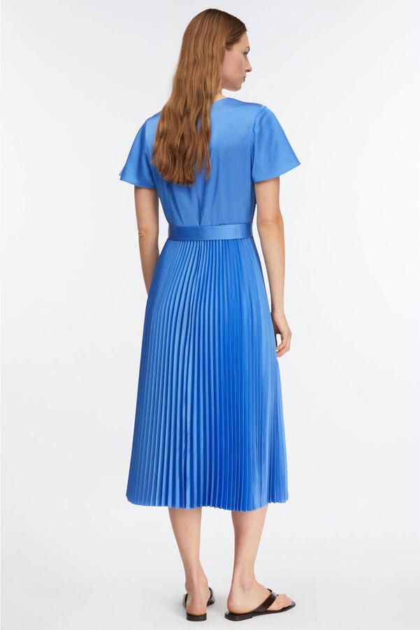 Comma satijnen midi jurk met overslag en plissé blauw - Foto 3