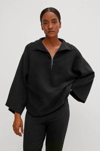 Comma poncho trui met schipperskraag zwart