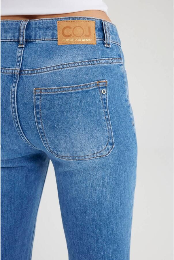 Cup of Joe Denim flared jeans mediumblauw - Foto 2