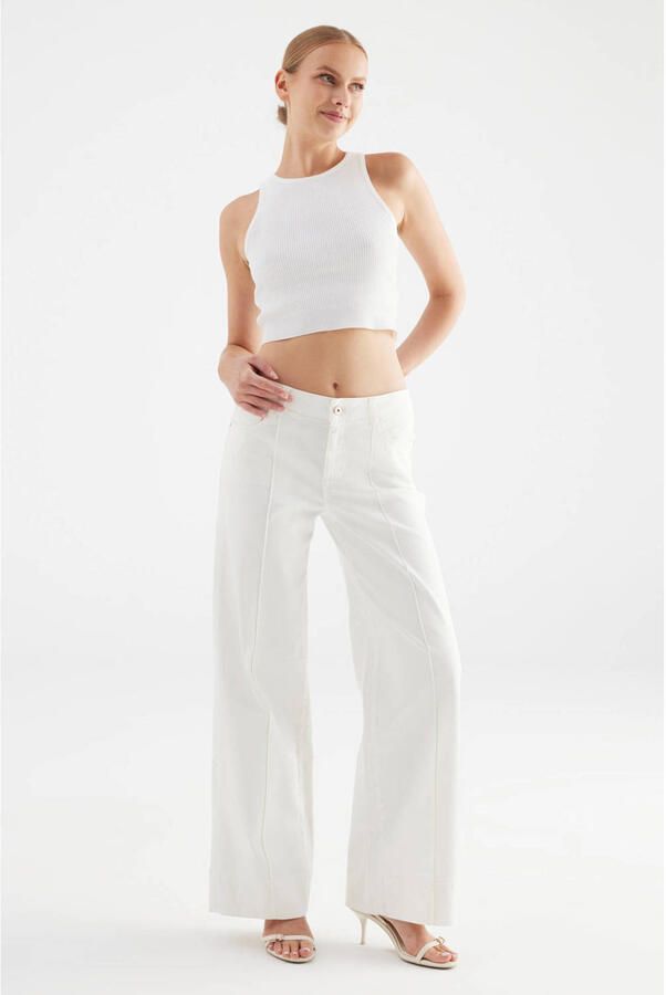 Cup of Joe Denim Layla flared jeans wit - Foto 2