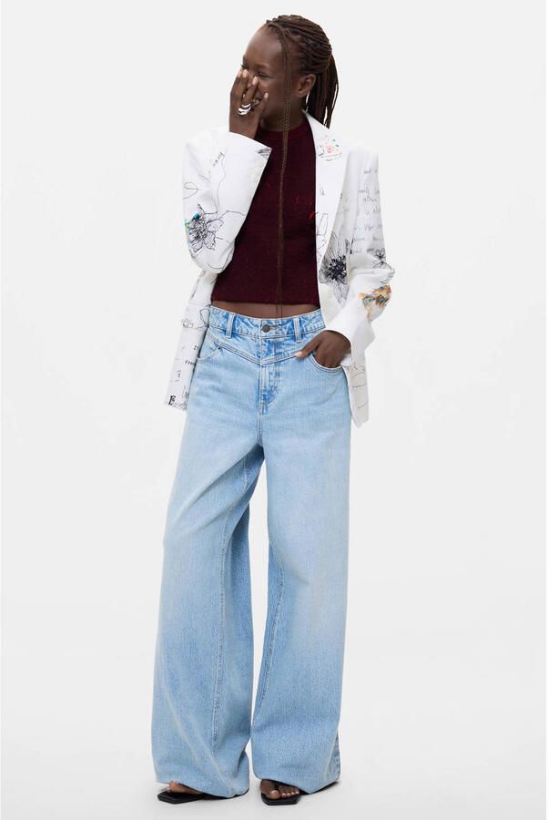 Desigual regular fit blazer met tekst ecru