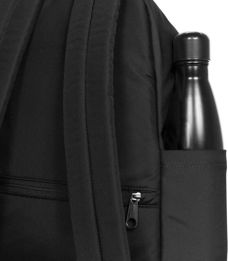 Eastpak Zwarte rugzak met meerdere zakken Black Unisex