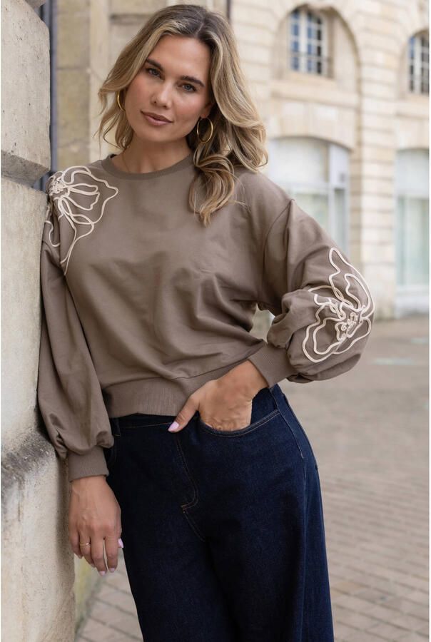 Elvira Collections gebloemde sweater taupe