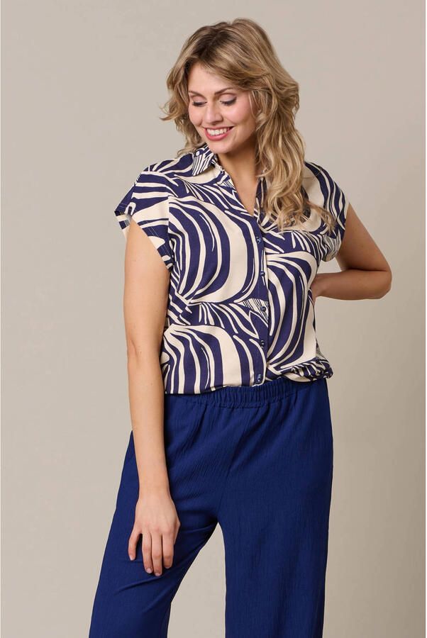 &Co Woman viscose blouse met print donkerblauw